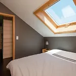 Rustic Retreat, Ovifat 度假居 *