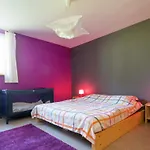 Rustic Retreat, Ovifat * 韦姆