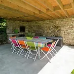 度假居 Rustic Retreat, Ovifat 韦姆