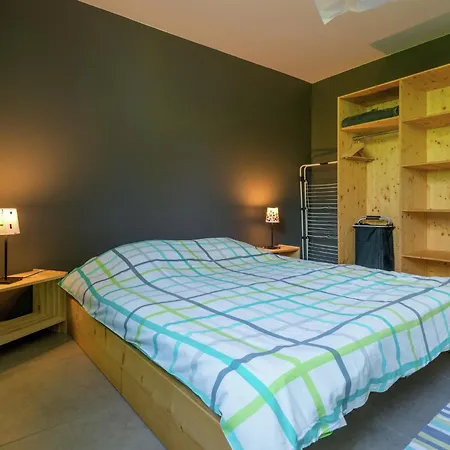 Сasa de vacaciones Rustic Retreat, Ovifat