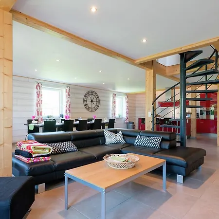 بيت للعطل Heritage In Ovifat With Sauna *